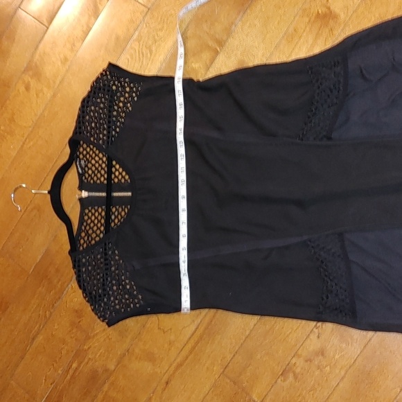 Athena Marie Black Oversized Pocket Dress - Picture 9 of 9